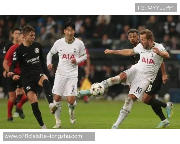 拜仁慕尼黑与热刺激战正酣谁能在这场对决中笑到最后